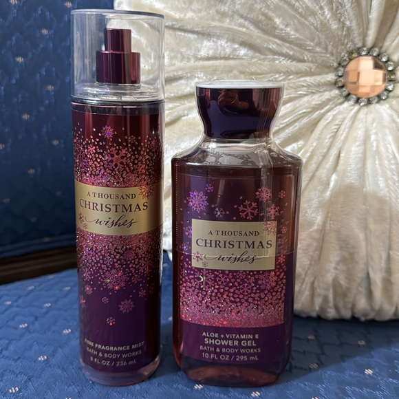 BATH & BODY WORKS SET. . . A THOUSAND CHRISTMAS WISHES SCENT - Picture 2 of 6
